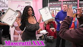 La Performance Di Duke'S Exxxotica Nel New Jersey 2017 Con Donne Voluttuose