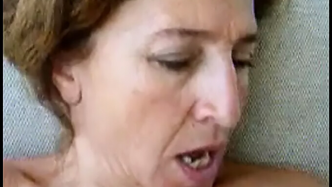 Mature Woman Achieves Orgasm By Rubbing Her Vagina In The Open Air