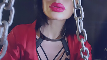 Bdsm Queens: Emma'S Face Fucking And Toy Play