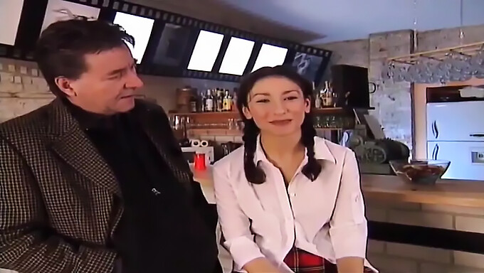 Charme Retro Da Buceta Apertada De Sibel Kekilli