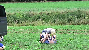 Zažijte Sílu Latinských Shemales V Tomto Nadvládě, Honějte Si Instruktážní Video