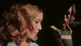 Pizda Strâmtă A Lui Marilyn Chambers Salvează Scena Învierii